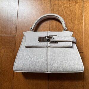 NWOT - JW PEI - Elise top handle bag in white